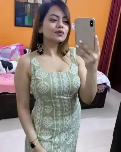 Call Girl Sadarpur